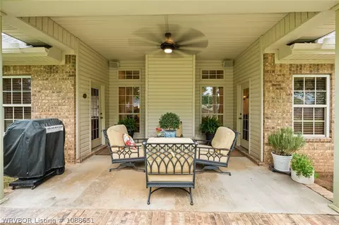Exterior - 6800 Hunter Crossing Dr, Fort Smith, AR 72916 photo 9 of 11
