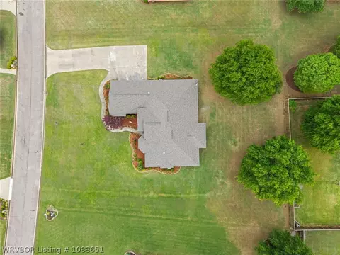 View/Area - 6800 Hunter Crossing Dr, Fort Smith, AR 72916 photo 1 of 2