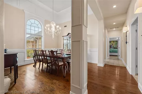 Entry Way - 6800 Hunter Crossing Dr, Fort Smith, AR 72916 photo 2 of 2