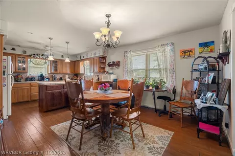 704 S Fifth Ave, Bonanza, AR 72916 photo 8