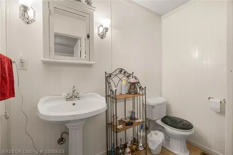 704 S Fifth Ave, Bonanza, AR 72916 photo 16
