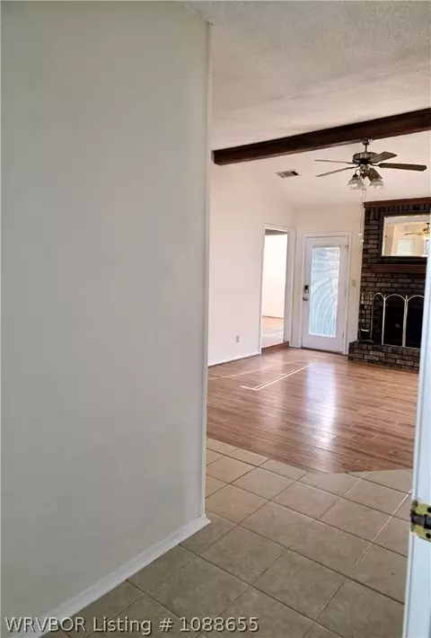 Entry Way - 95 Easley Loop, Greenwood, AR 72936 photo 1 of 3