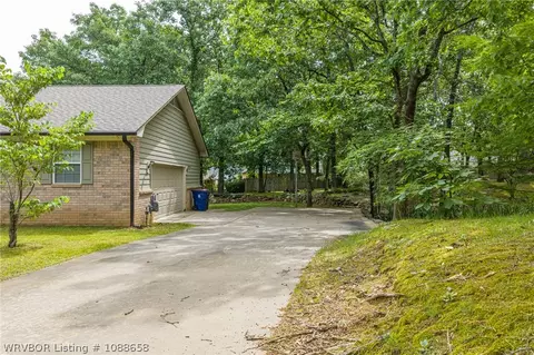 Exterior - 9717 Thistle Ct, Fort Smith, AR 72908 photo 3 of 9