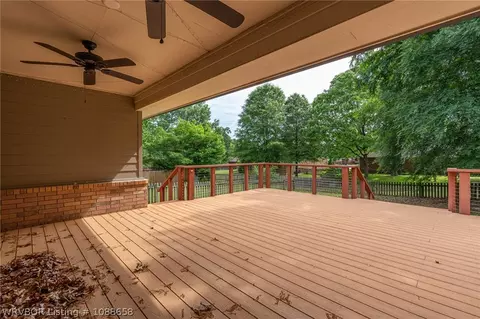 Exterior - 9717 Thistle Ct, Fort Smith, AR 72908 photo 4 of 9