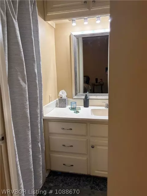 Bath - 2900 Boston St, Fort Smith, AR 72901 photo 3 of 6