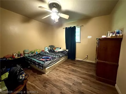Bedroom - 8405 Meadow Dr, Fort Smith, AR 72908 photo 2 of 4
