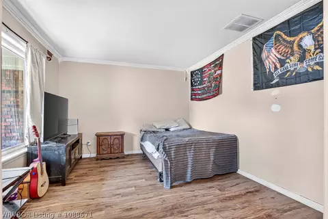Bedroom - 8405 Meadow Dr, Fort Smith, AR 72908 photo 3 of 4