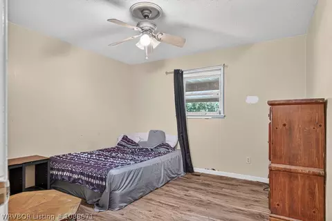 Bedroom - 8405 Meadow Dr, Fort Smith, AR 72908 photo 2 of 4