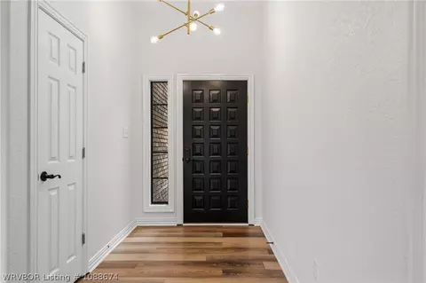 Entry Way - 3819 Tpc Dr, Alma, AR 72921 photo 1 of 5