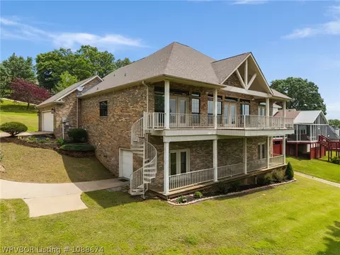 Exterior - 3819 Tpc Dr, Alma, AR 72921 photo 10 of 11