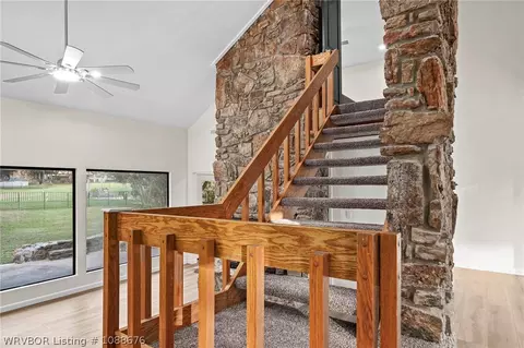 Entry Way - 9609 Jenny Lind Rd, Fort Smith, AR 72908 photo 5 of 5