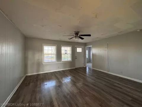 Living - 18006 Highway 45, Hackett, AR 72937 photo 1 of 2