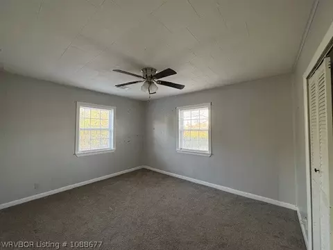 Bedroom - 18006 Highway 45, Hackett, AR 72937 photo 3 of 4