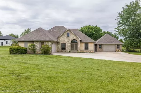 108722 S 4768 Rd, Roland, OK 74954