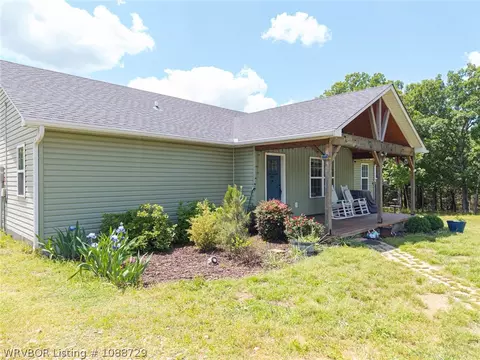 Exterior - 5311 Anice Rd, Charleston, AR 72933 photo 2 of 10