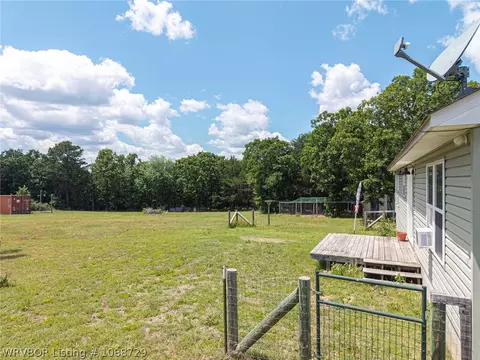 Exterior - 5311 Anice Rd, Charleston, AR 72933 photo 7 of 10