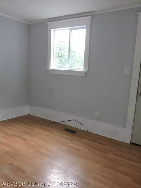 Bedroom - 2221 S X St, Fort Smith, AR 72901 photo 2 of 6