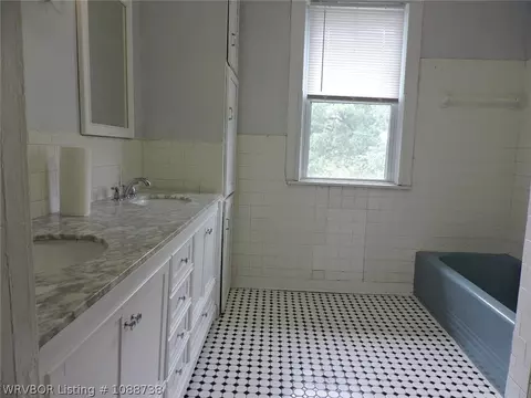 Bath - 2221 S X St, Fort Smith, AR 72901 photo 2 of 7