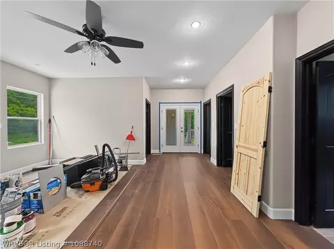 Entry Way - 3520 S O St, Fort Smith, AR 72903 photo 3 of 4