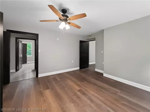 Bedroom - 3520 S O St, Fort Smith, AR 72903 photo 2 of 4