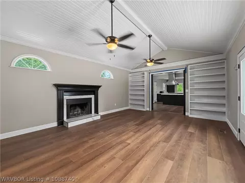 Living - 3520 S O St, Fort Smith, AR 72903 photo 3 of 4