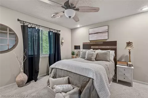 Bedroom - 2709 Heather Oaks Way, Fort Smith, AR 72908 photo 4 of 7