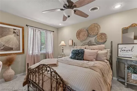 Bedroom - 2709 Heather Oaks Way, Fort Smith, AR 72908 photo 6 of 7