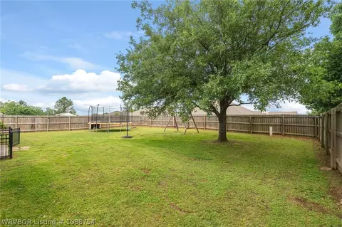 Exterior - 5709 Chapen Dr, Fort Smith, AR 72916 photo 6 of 7