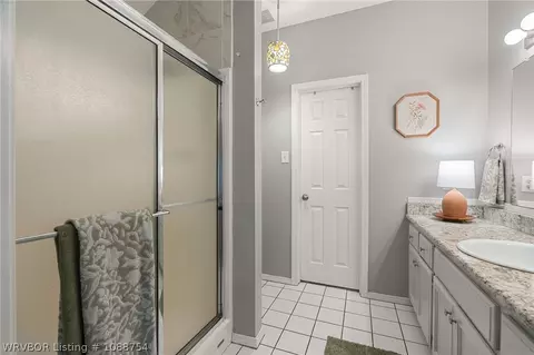 Bath - 5709 Chapen Dr, Fort Smith, AR 72916 photo 1 of 3