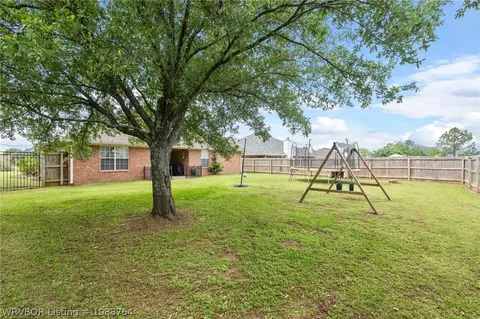 Exterior - 5709 Chapen Dr, Fort Smith, AR 72916 photo 7 of 7