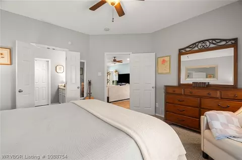 Bedroom - 5709 Chapen Dr, Fort Smith, AR 72916 photo 2 of 7