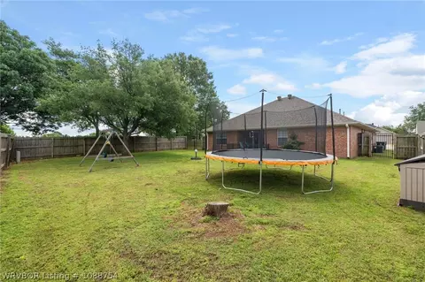Exterior - 5709 Chapen Dr, Fort Smith, AR 72916 photo 4 of 7