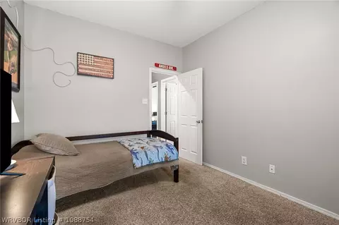 Bedroom - 5709 Chapen Dr, Fort Smith, AR 72916 photo 4 of 7