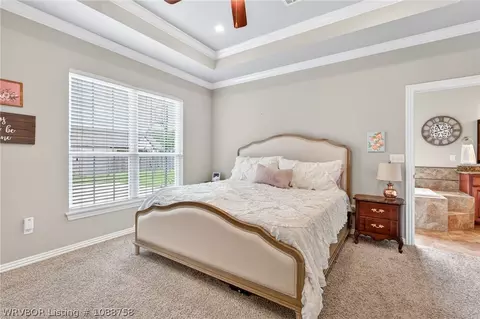 Bedroom - 6901 E Rye Hill Rd, Fort Smith, AR 72916 photo 1 of 11