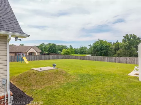 Exterior - 6901 E Rye Hill Rd, Fort Smith, AR 72916 photo 6 of 14