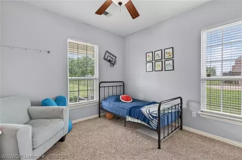Bedroom - 6901 E Rye Hill Rd, Fort Smith, AR 72916 photo 8 of 11