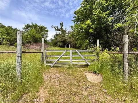 702 SE Highway 10, Hackett, AR 72937 photo 13