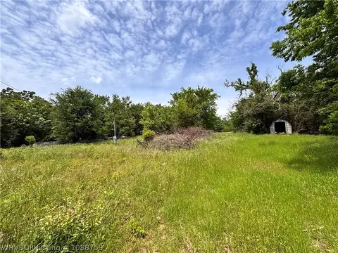 702 SE Highway 10, Hackett, AR 72937 photo 5