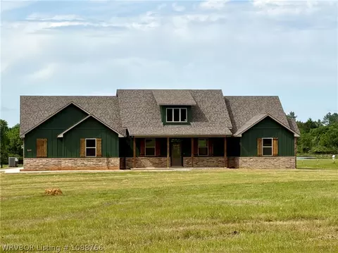 6122 New Hope Rd, Hackett, AR 72937