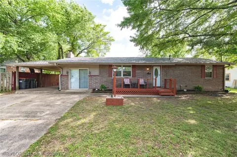 604 Cartwright St, Van Buren, AR 72956