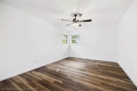 Bedroom - 1317 Clover Ln, Fort Smith, AR 72908 photo 4 of 4