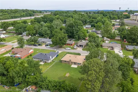 View/Area - 6314 S Boston St, Fort Smith, AR 72903 photo 13 of 15