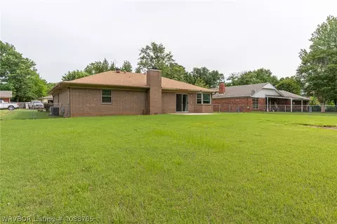 Exterior - 6314 S Boston St, Fort Smith, AR 72903 photo 6 of 9
