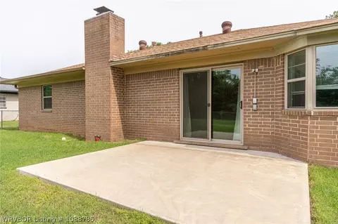 Exterior - 6314 S Boston St, Fort Smith, AR 72903 photo 7 of 9