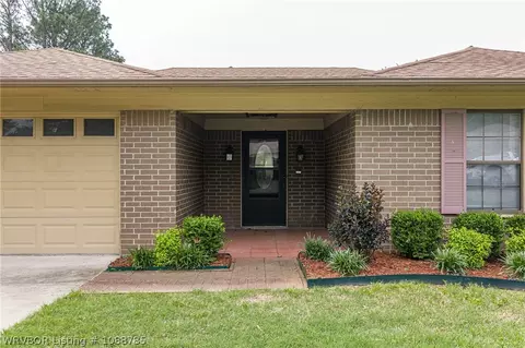 Exterior - 6314 S Boston St, Fort Smith, AR 72903 photo 2 of 9