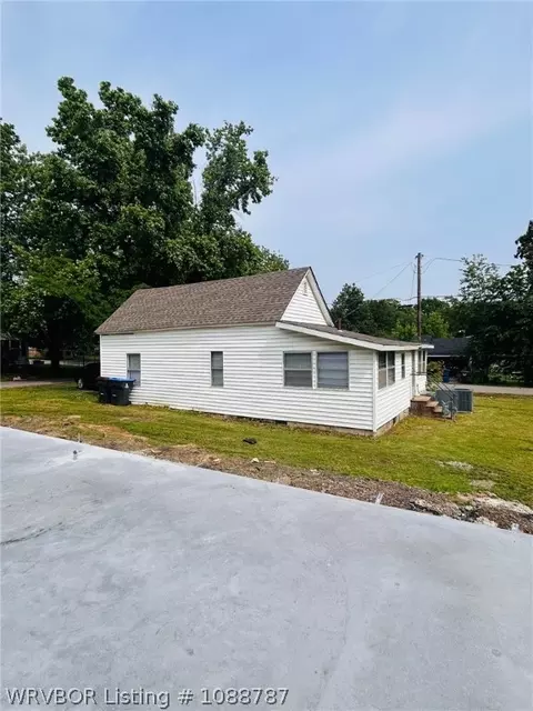 1122 N 45th St, Fort Smith, AR 72904 photo 3