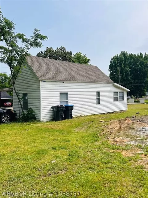 1122 N 45th St, Fort Smith, AR 72904 photo 2