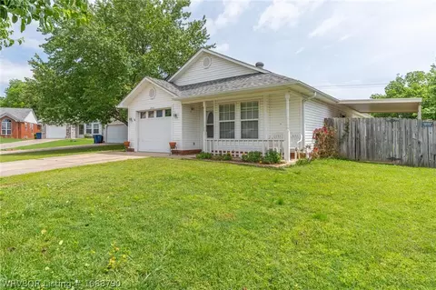 2315 Osage Cir, Fort Smith, AR 72901