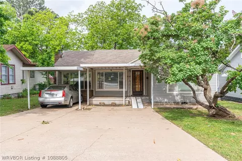 1404 S 17th St, Fort Smith, AR 72901