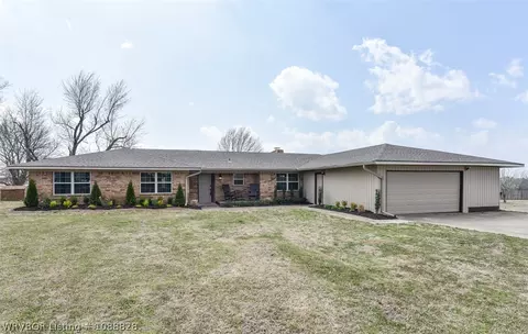 109126 S 4763 Rd, Roland, OK 74954